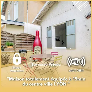  Appartement Maison Cosy Avec Terrasse A 15 Minutes De Lyon Et Wifi